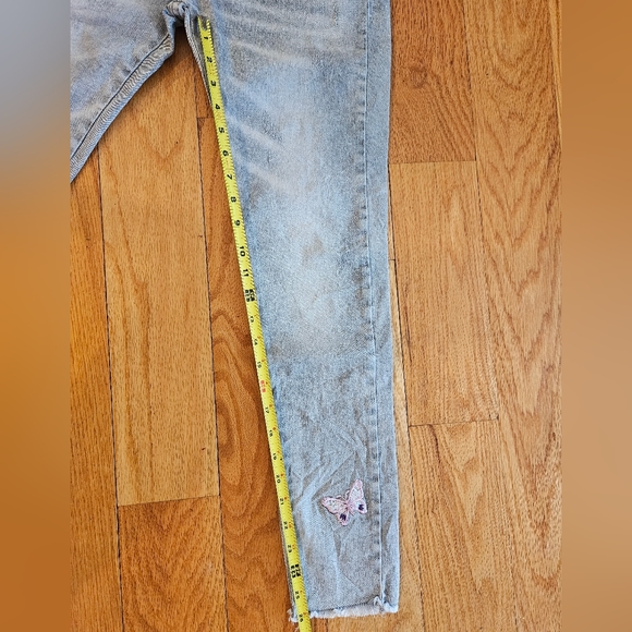 Q2 Unique Denim Jean's, Grey size M - Picture 5 of 6